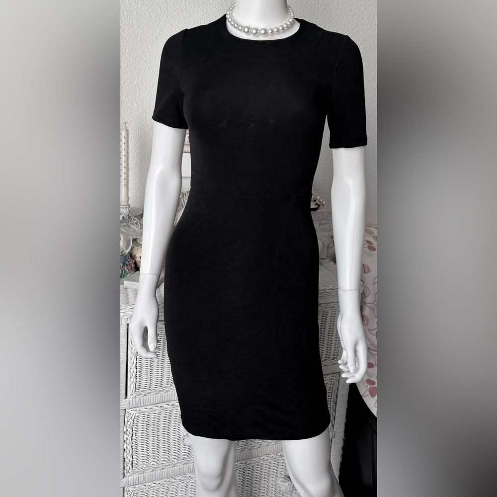MNG Suit Career Office Dress Modest Conservative Stretchy Fit Black Size 4 NWT